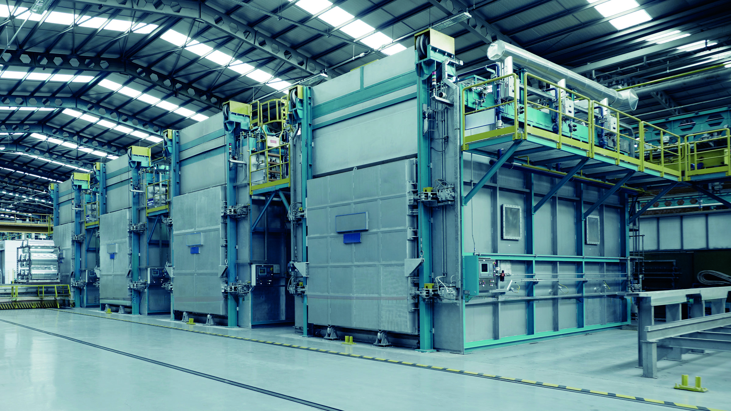 Product image for Float glass workshop series 7 Sep- 7 Oct 2027 Online