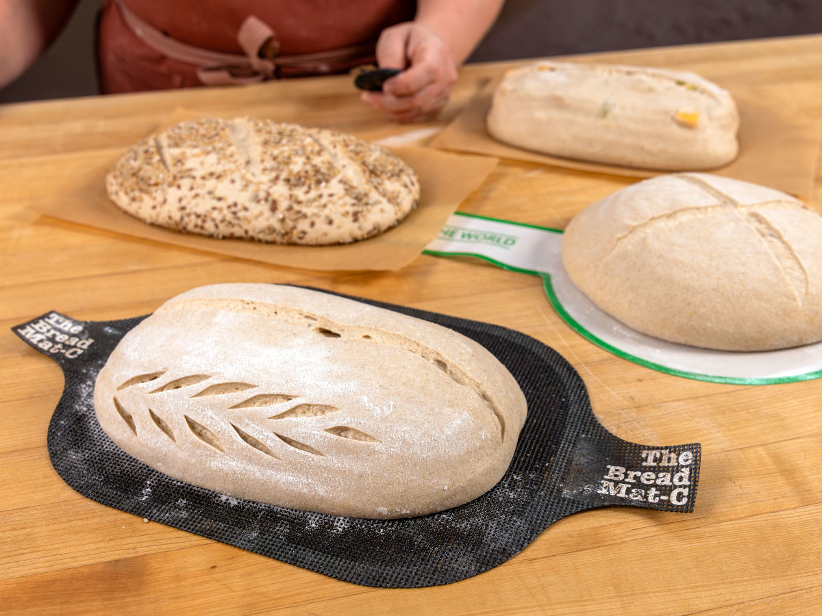 Sourdough shaping & scoring techniques