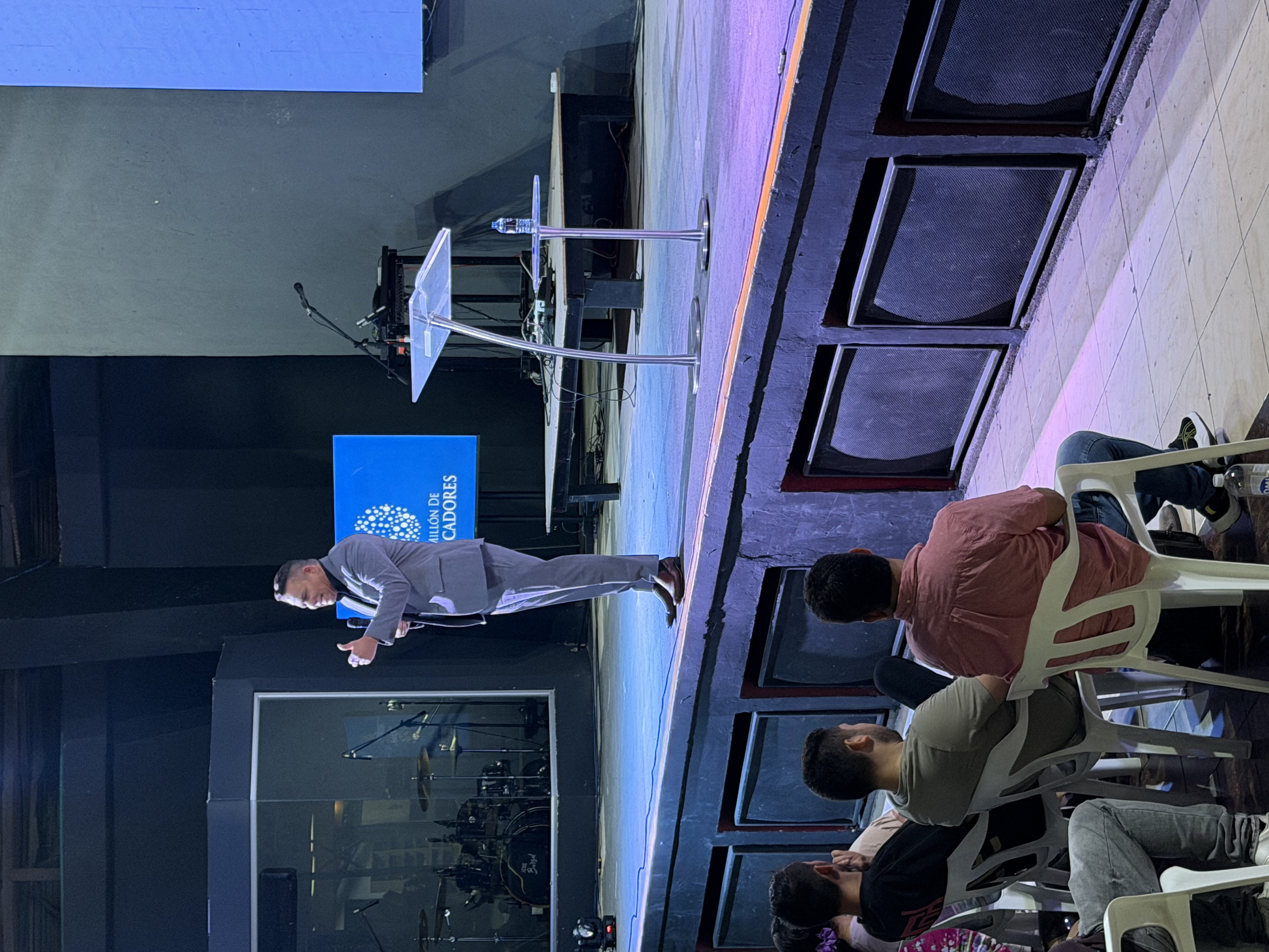 Predicación y comunicación del mensaje bíblico en la Formación Ministerial 3×7