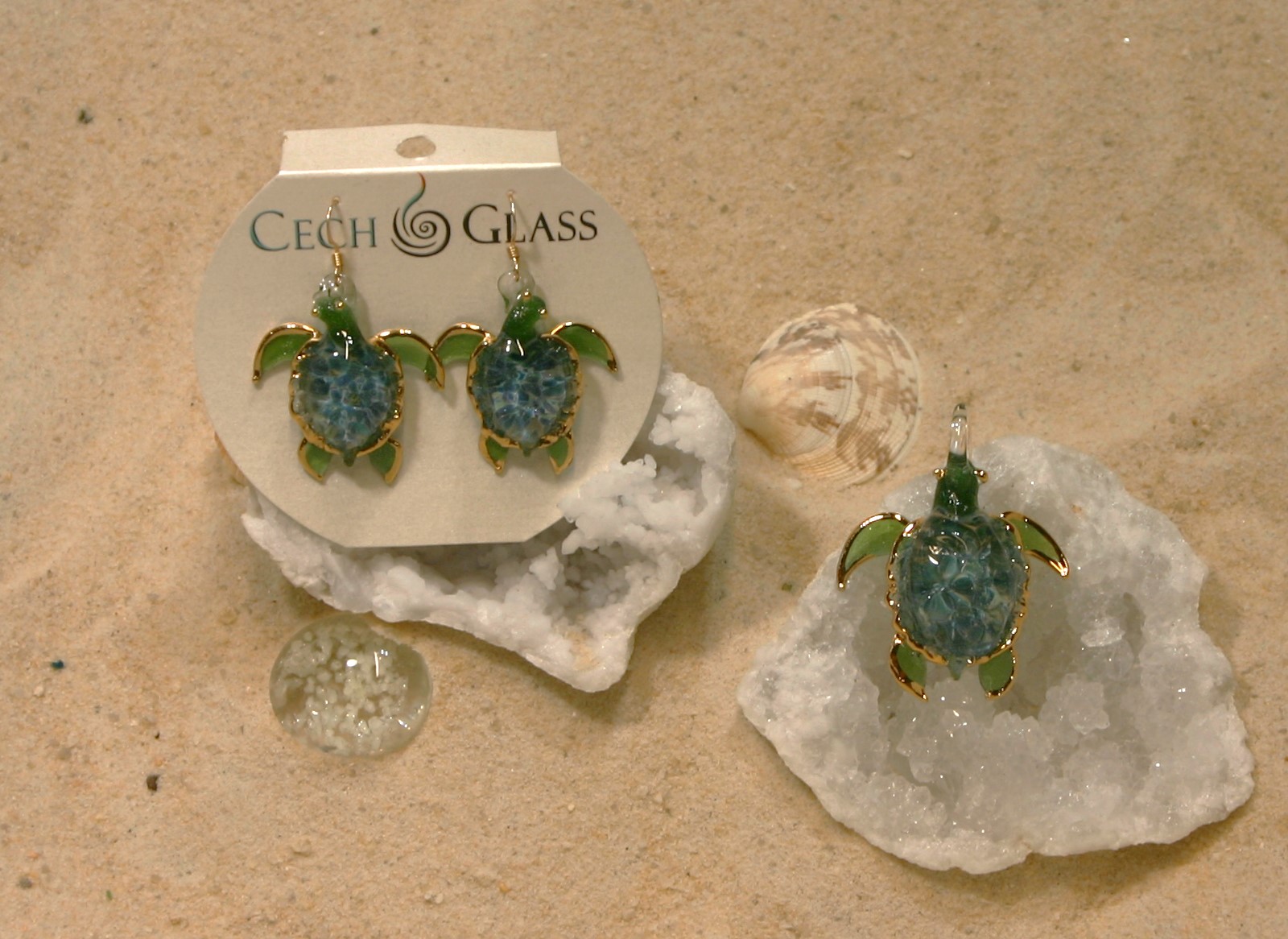 Sea turtle earring and pendant set