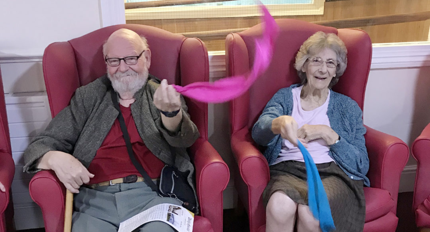Product image for Moments that Matter: Dementia-Friendly Family Activities 
