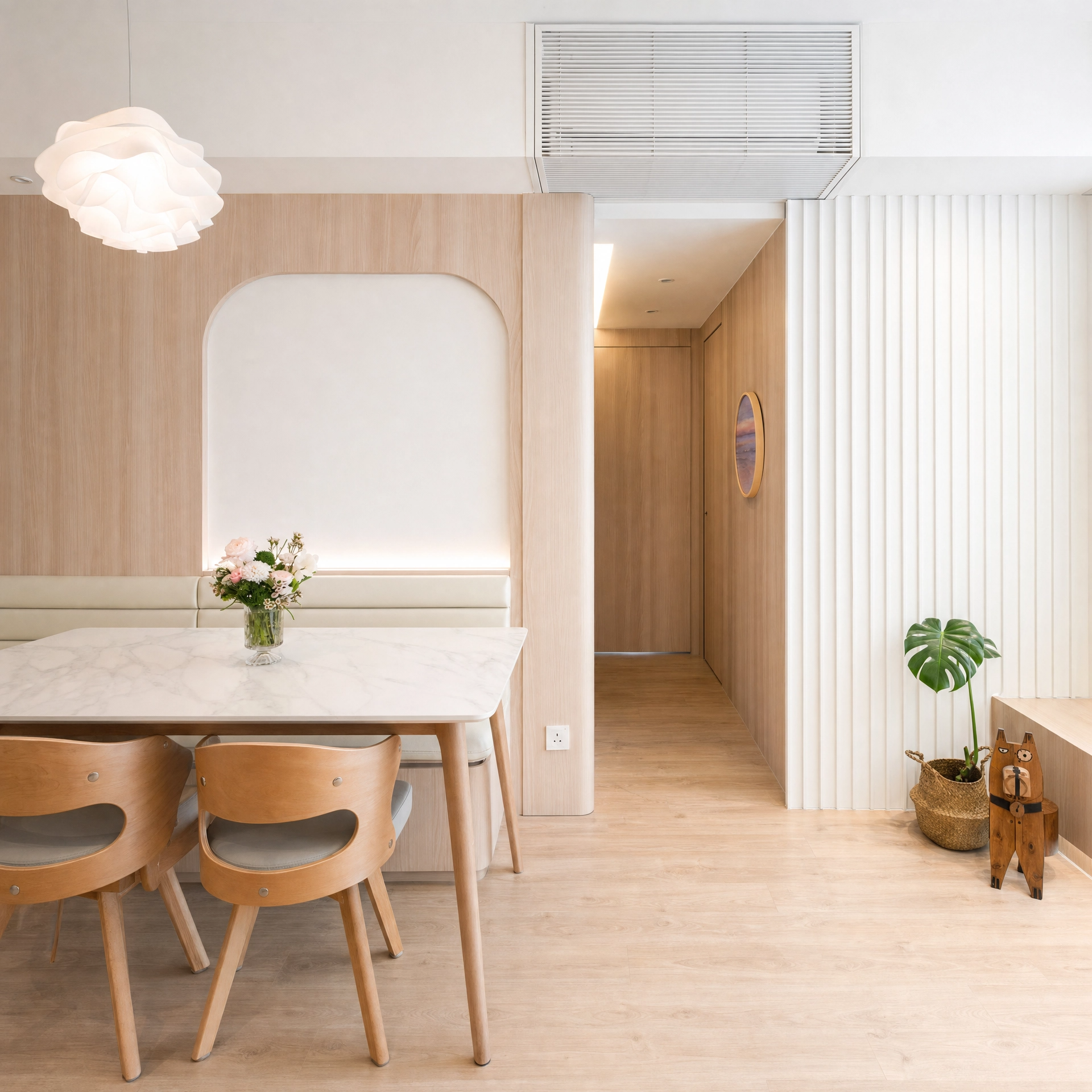 In Cream House 真實完成作品：餐區與玄關動線