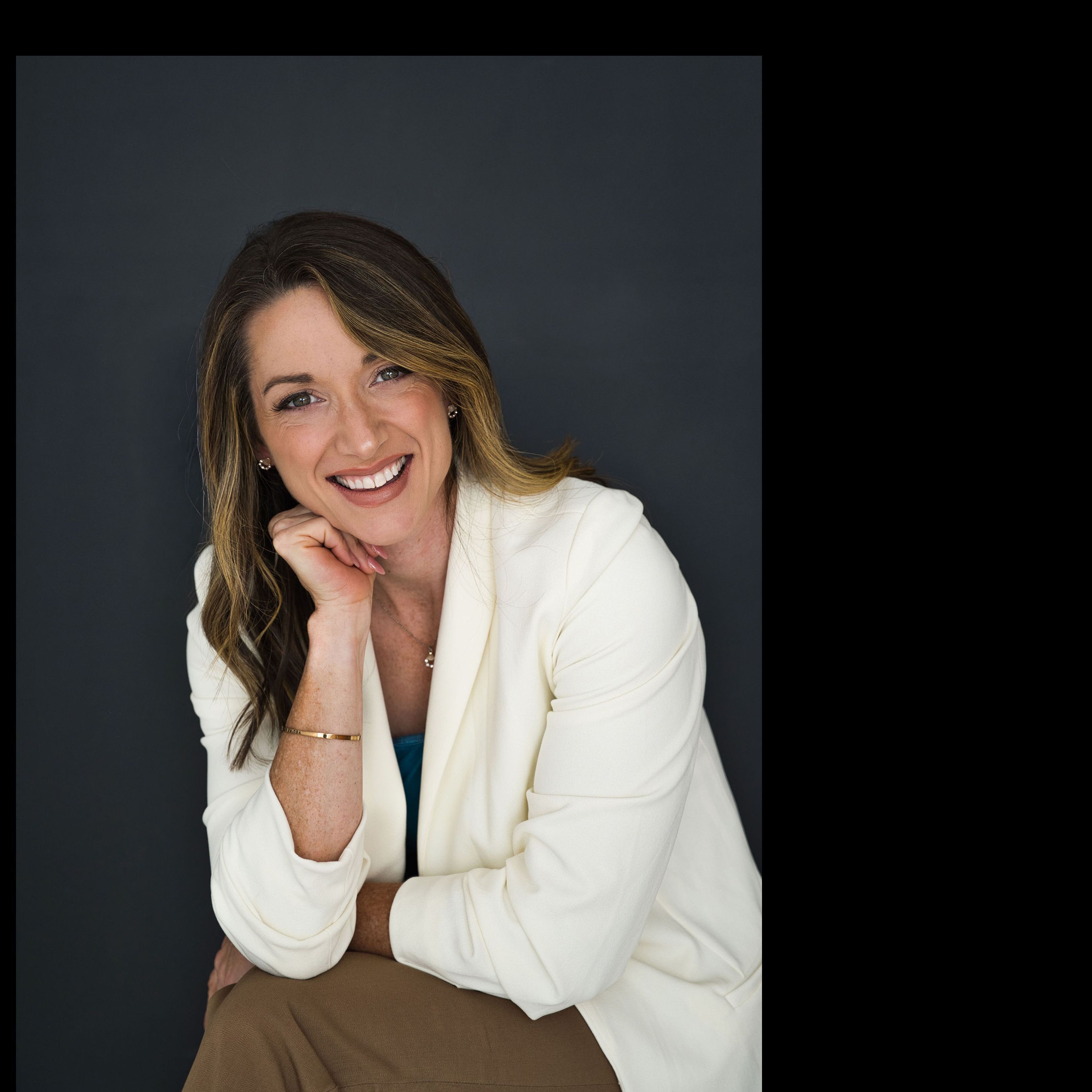 image of dr. liz daniels