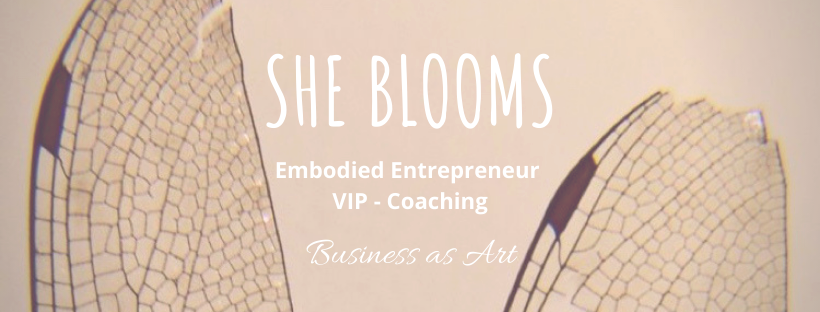 Product image for SHE BLOOMS - VIP coaching