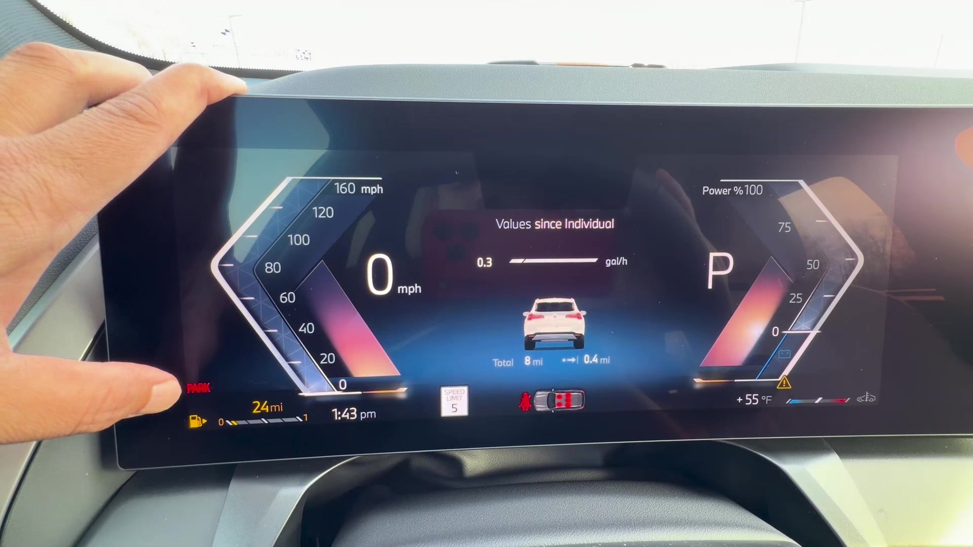 X3 instrument-cluster display in an authentic BeamerView course demonstration