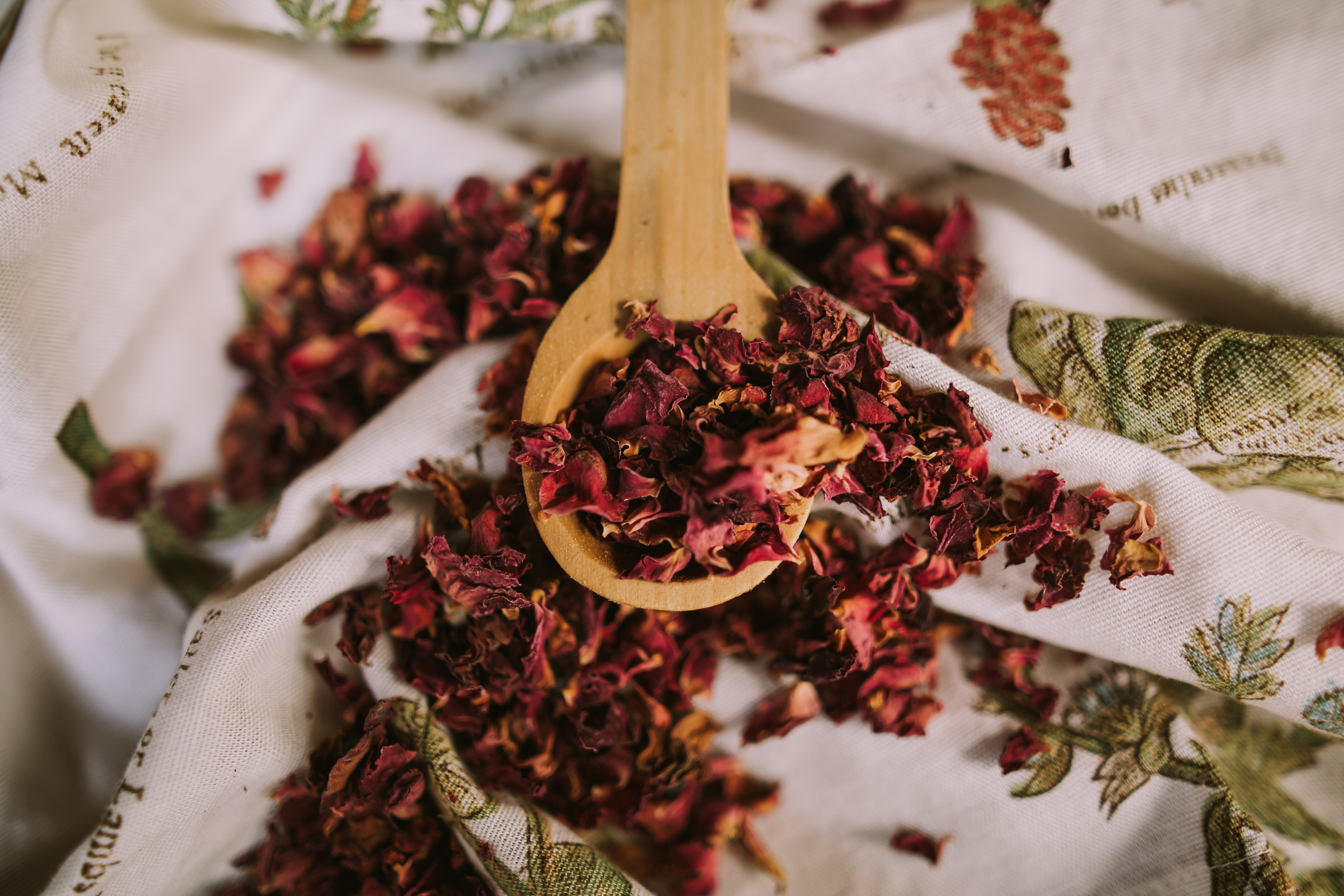 Product image for The Intuitive Herbalist: A 6-week Virtual Workshop