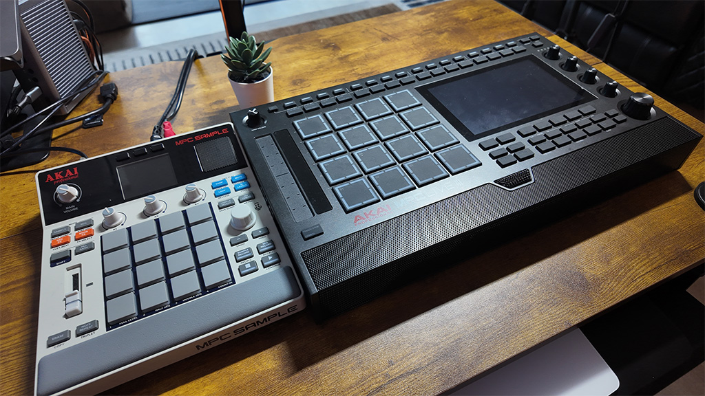 Product image for MPC Sample + MPC 3.0+ Masterclass Bundle