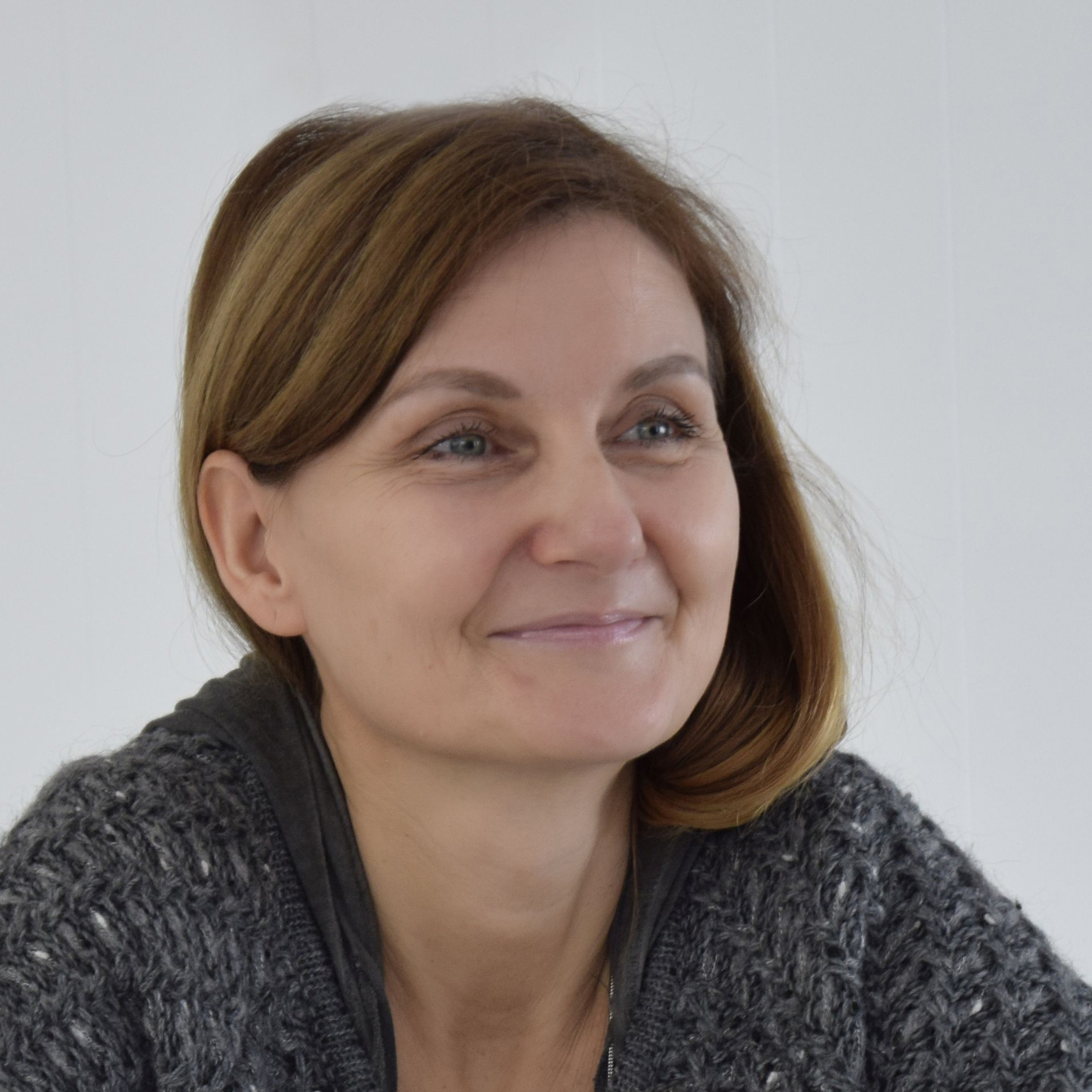 Guriana (Dorota Piechowiak) &mdash; mixed-media artist and instructor